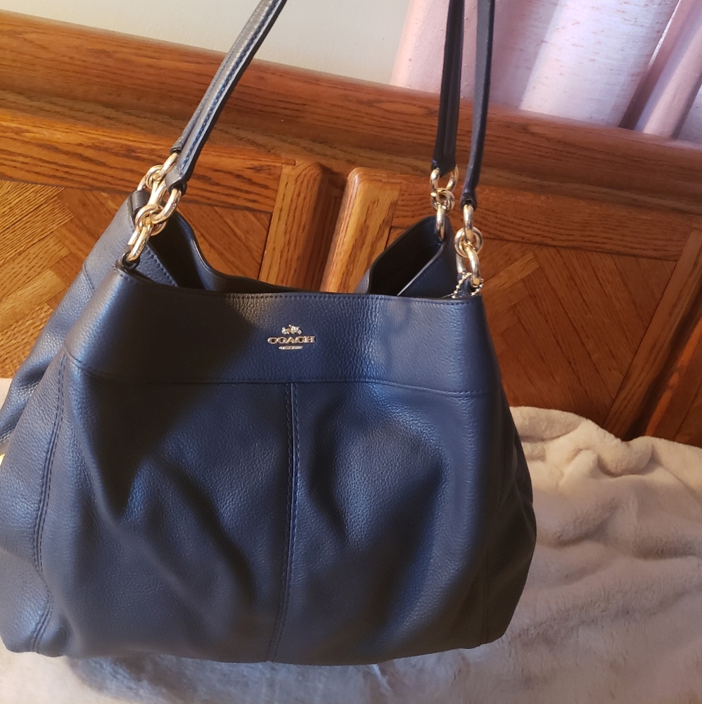 Coach navy leather shoulder bag